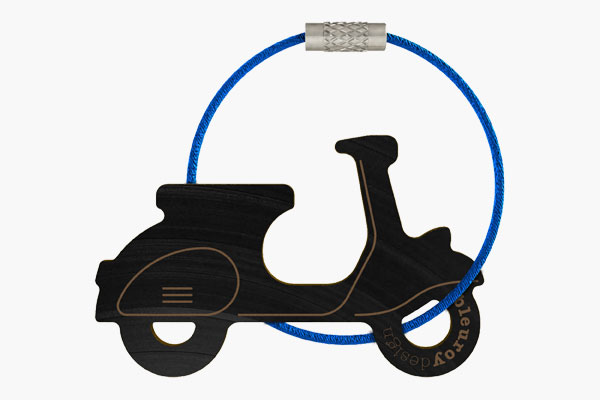 le Scooter, porte-clef en vinyle - BleuroyDesign